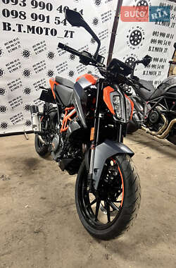 Мотоцикл Без обтікачів (Naked bike) KTM 390 Duke 2023 в Житомирі