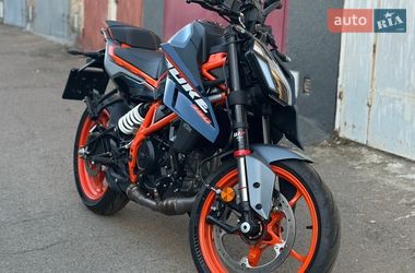 Мотоцикл Без обтекателей (Naked bike) KTM 390 Duke 2024 в Киеве