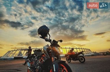Мотоцикл Без обтекателей (Naked bike) KTM 390 Duke 2021 в Киеве