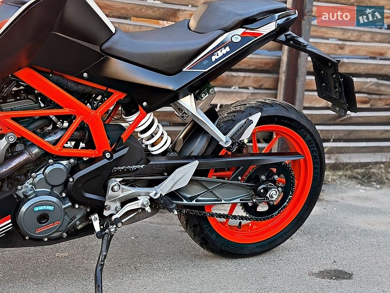 Мотоцикл Без обтекателей (Naked bike) KTM 390 Duke 2016 в Киеве