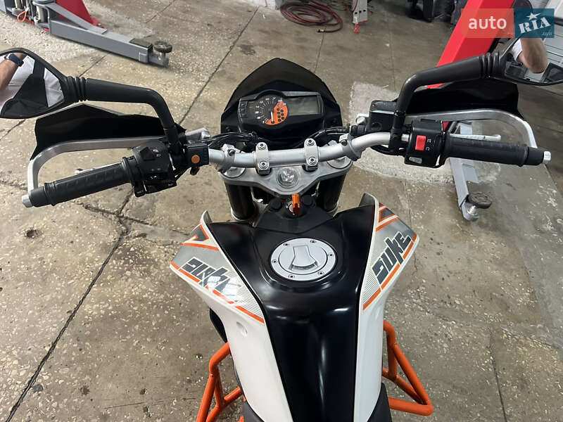Мотоцикл Без обтікачів (Naked bike) KTM 690 Duke 2013 в Києві фото 5 Мотоцикл Без обтікачів (Naked bike) KTM 690 Duke 2013 в Києві