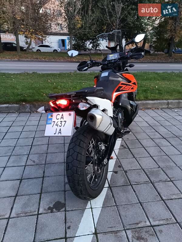 Мотоцикл Багатоцільовий (All-round) KTM 790 Adventure 2019 в Черкасах фото 6 Мотоцикл Багатоцільовий (All-round) KTM 790 Adventure 2019 в Черкасах
