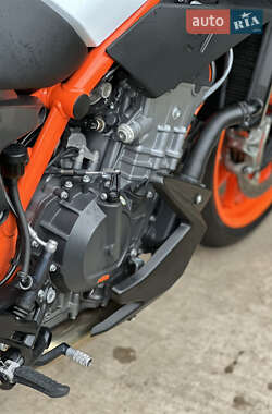 Мотоцикл Без обтікачів (Naked bike) KTM 890 Duke 2020 в 