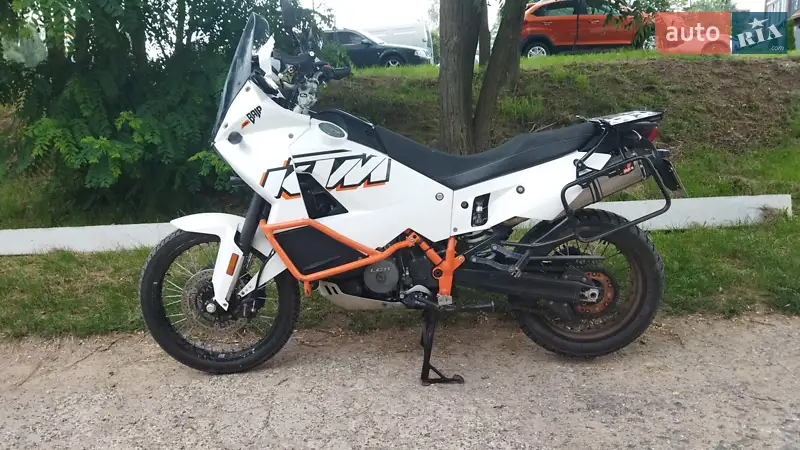 KTM 990 Adventure 2013