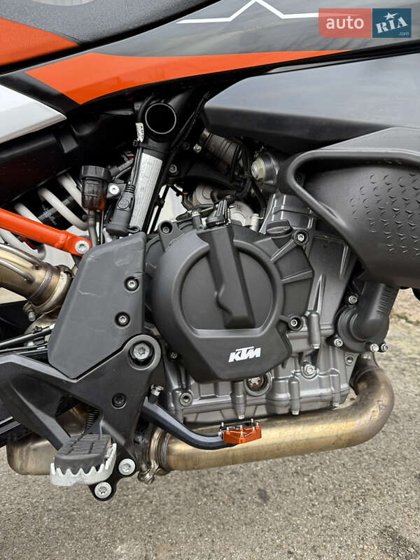 Мотоцикл Супермото (Motard) KTM Adventure 2023 в Киеве фото 12 Мотоцикл Супермото (Motard) KTM Adventure 2023 в Киеве