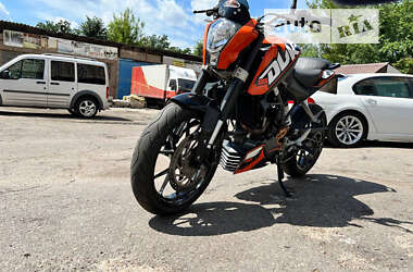 Мотоцикл Без обтекателей (Naked bike) KTM Duke 125 2013 в Вишневом