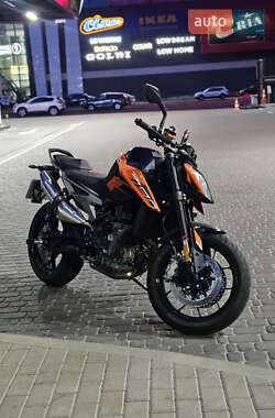 Мотоцикл Без обтекателей (Naked bike) KTM Duke 790 2024 в Киеве
