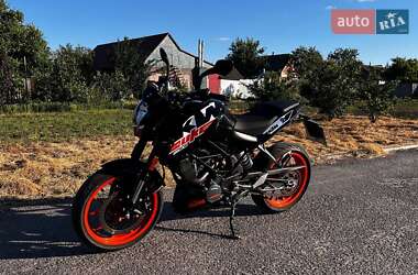 Мотоцикл Без обтікачів (Naked bike) KTM Duke 2021 в Новому Бузі