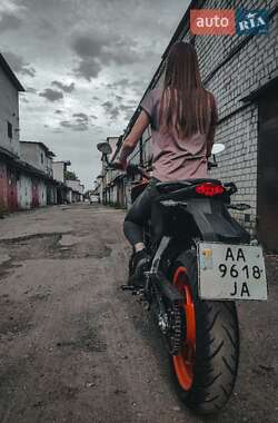Мотоцикл Без обтекателей (Naked bike) KTM Duke 2020 в Киеве