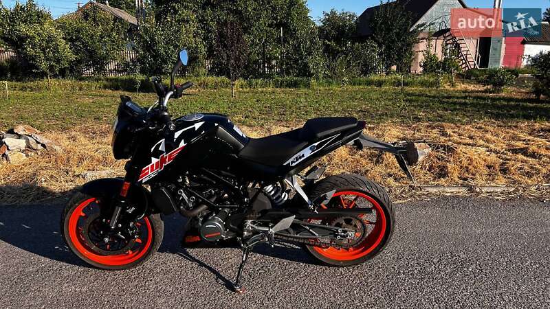Мотоцикл Без обтікачів (Naked bike) KTM Duke 2021 в Новому Бузі фото 3 Мотоцикл Без обтікачів (Naked bike) KTM Duke 2021 в Новому Бузі