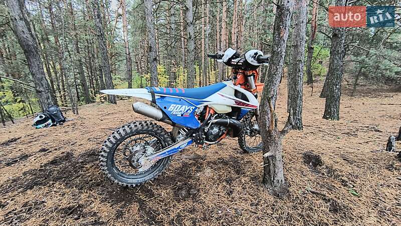 Мотоцикл Позашляховий (Enduro) KTM EXC 250 2017 в Києві