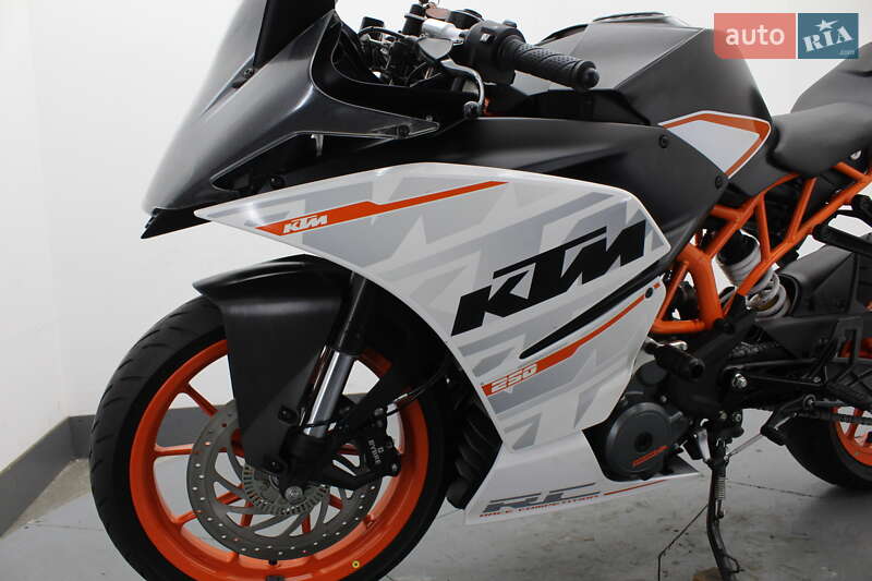 Спортбайк KTM RC 250 2015 в Гнівані