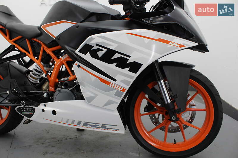 Спортбайк KTM RC 250 2015 в Гнівані
