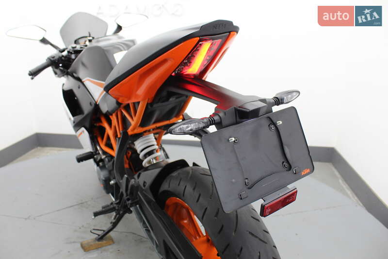 Спортбайк KTM RC 250 2015 в Гнівані