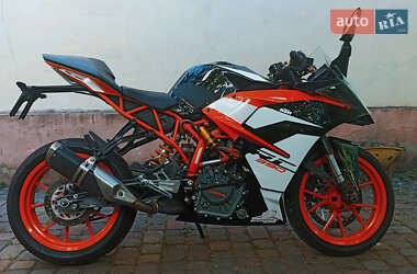 Спортбайк KTM RC 390 2017 в 