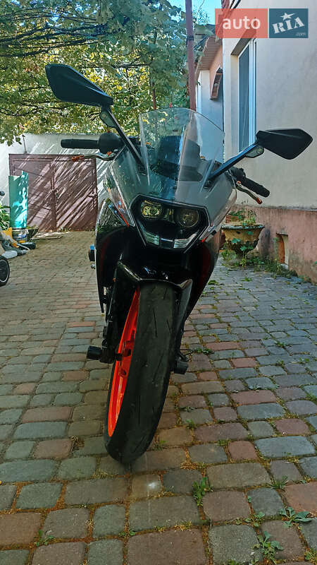 Спортбайк KTM RC 390 2017 в Чопі фото 6 Спортбайк KTM RC 390 2017 в Чопі