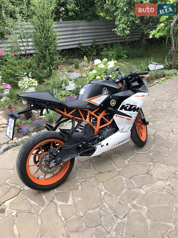 Спортбайк KTM RC 390 2015 в Харкові
