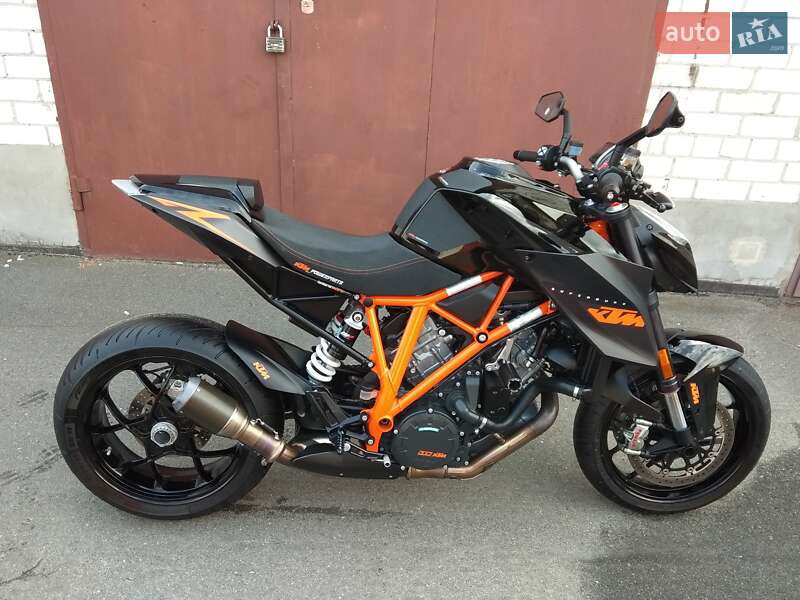 KTM Super Duke 1290 2015