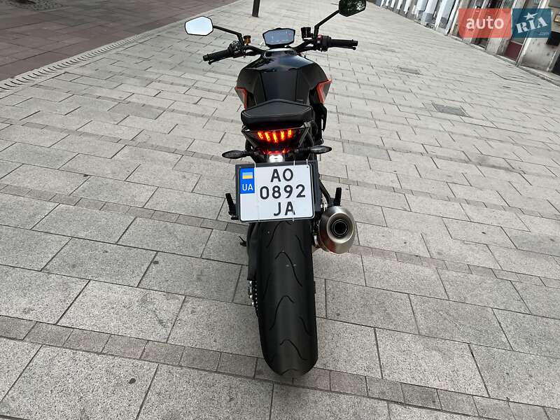 Мотоцикл Без обтікачів (Naked bike) KTM Super Duke 1290 2019 в Ужгороді