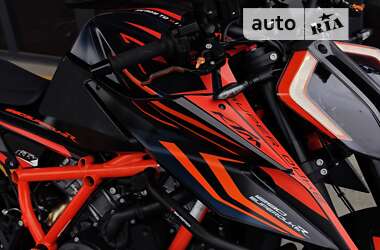 Мотоцикл Без обтікачів (Naked bike) KTM Super Duke 1290 2020 в Чернівцях