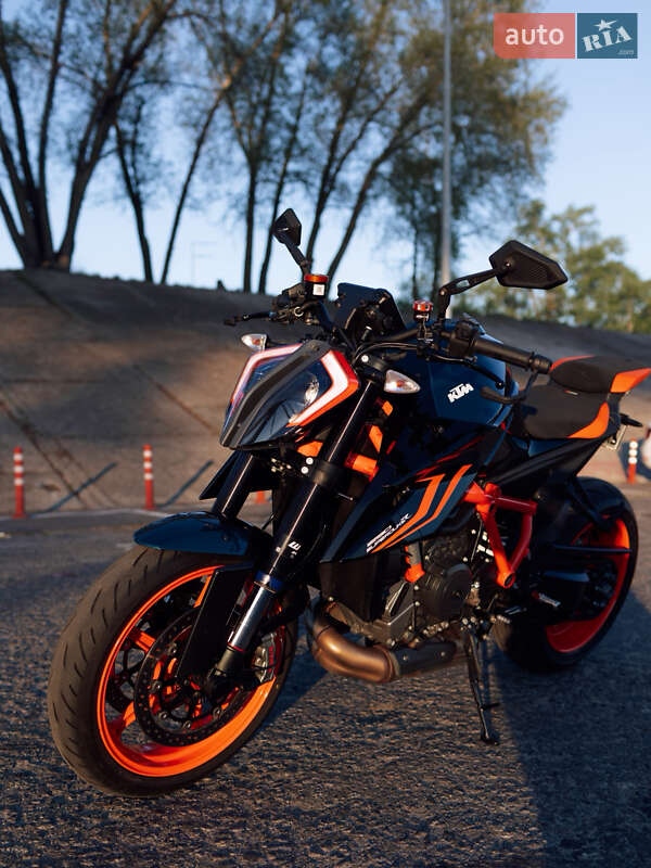 Мотоцикл Без обтікачів (Naked bike) KTM Super Duke 1290 2023 в Києві