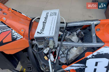 Мотоцикл Позашляховий (Enduro) KTM SX-F 2022 в 
