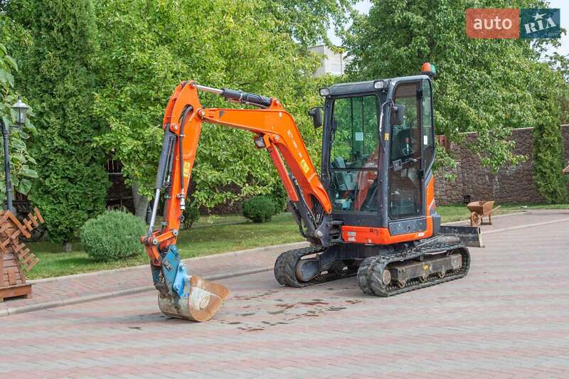 Kubota U 2018