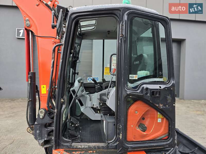 Миниэкскаватор Kubota U 2016 в Ровно