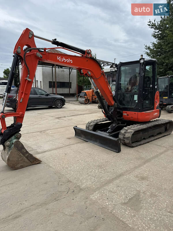 Kubota U 2017
