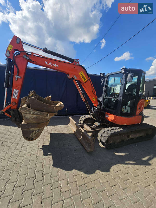 Kubota U 2018