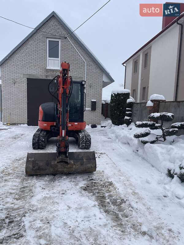 Гусеничный экскаватор Kubota U 2010 в Луцке фото 13 Гусеничный экскаватор Kubota U 2010 в Луцке