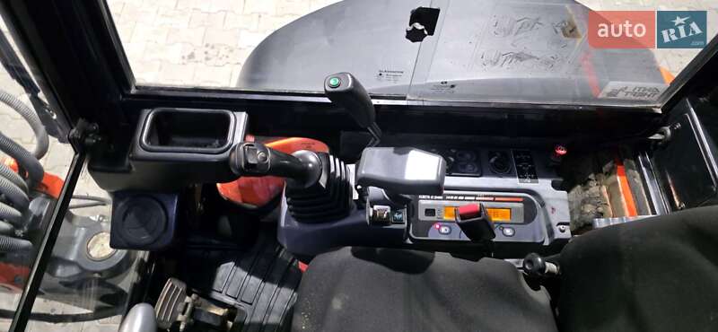 Миниэкскаватор Kubota U 2015 в Луцке фото 9 Миниэкскаватор Kubota U 2015 в Луцке