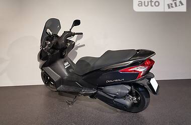 Макси-скутер Kymco Downtown 2009 в Киеве