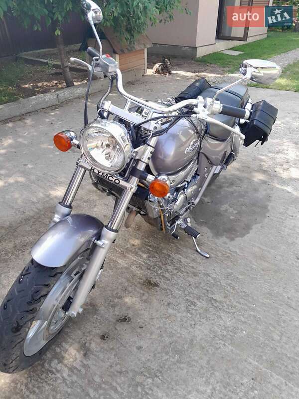 Мотоцикл Классик Kymco Venox 2014 в 