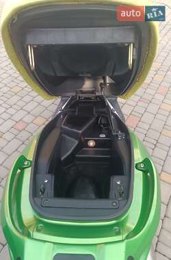 Макси-скутер Kymco Xciting 2006 в 