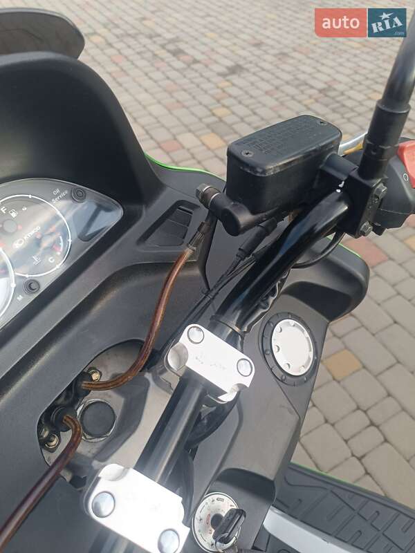 Макси-скутер Kymco Xciting 2006 в Ровно