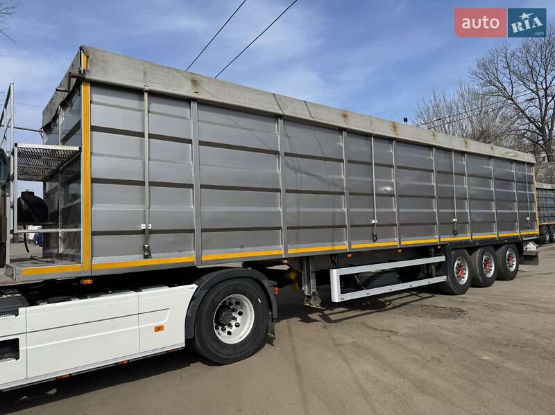 Зерновоз - полуприцеп Lacitrailer 3E20RD 2005 в Житомире