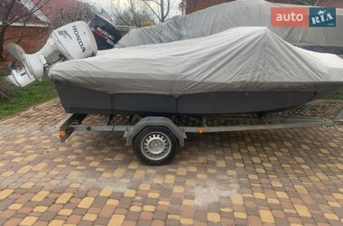 Лодка Ладога 2 1984 в Киеве