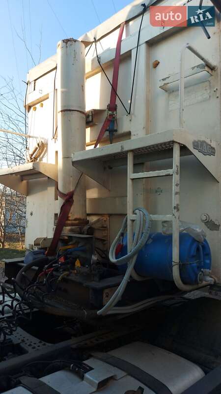 Самосвал полуприцеп LAG 0-3-375L 2001 в Измаиле