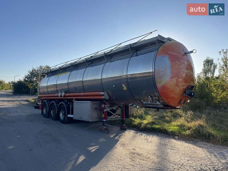 Цистерна полуприцеп LAG 0-3-375L 2001 в Виннице фото 17 Цистерна полуприцеп LAG 0-3-375L 2001 в Виннице