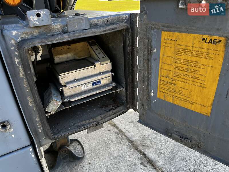 Цистерна полуприцеп LAG 0-3-39 2007 в Львове