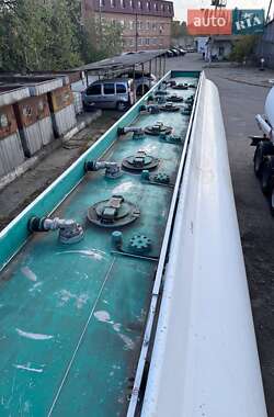 Цистерна напівпричіп LAG 0-3-39 1990 в Дніпрі