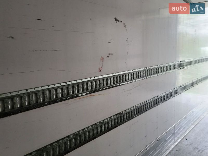 Рефрижератор напівпричіп Lamberet Carrier Vector 2012 в Тернополі фото 13 Рефрижератор напівпричіп Lamberet Carrier Vector 2012 в Тернополі