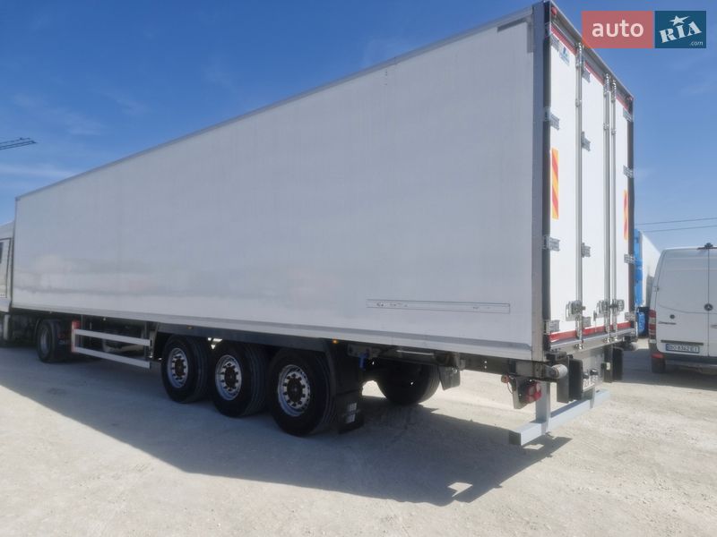 Рефрижератор полуприцеп Lamberet Carrier Vector 2014 в Тернополе фото 5 Рефрижератор полуприцеп Lamberet Carrier Vector 2014 в Тернополе