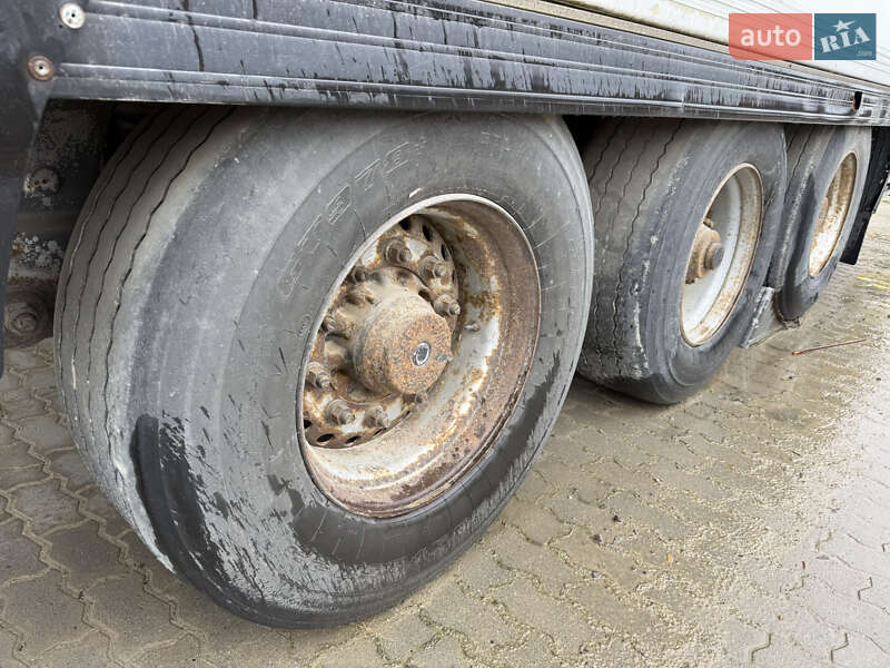 Рефрижератор полуприцеп Lamberet LVFS 1999 в Городке