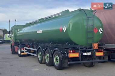 Цистерна Lamberet LVFS 2005 в 