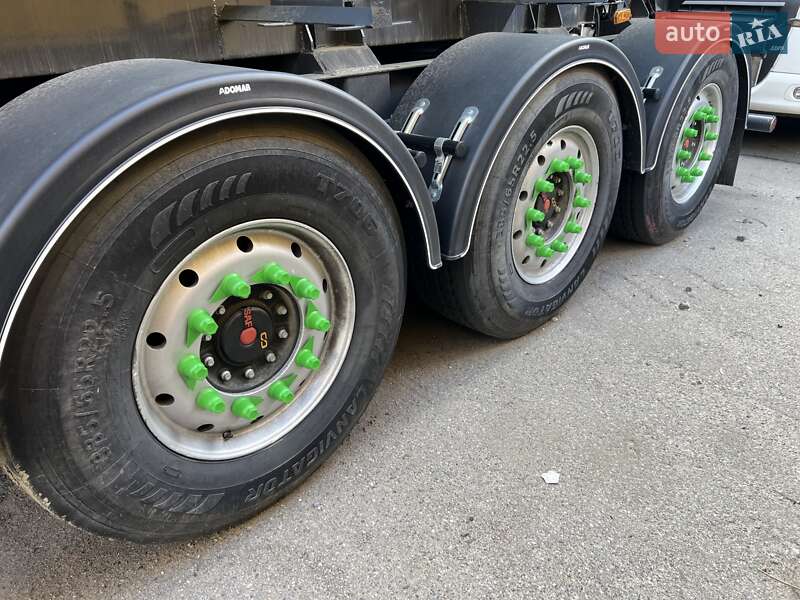 Цистерна Lamberet LVFS 2005 в Вінниці