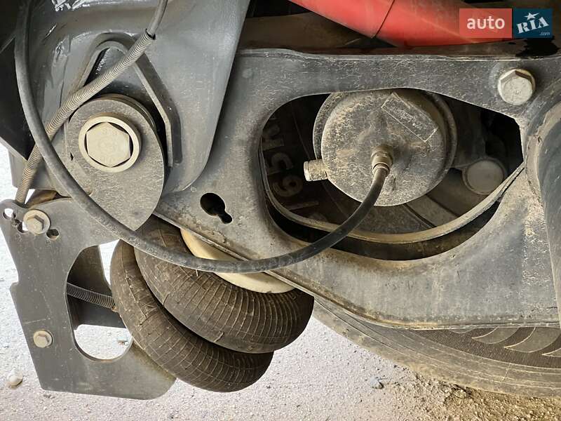 Цистерна Lamberet LVFS 2005 в Вінниці