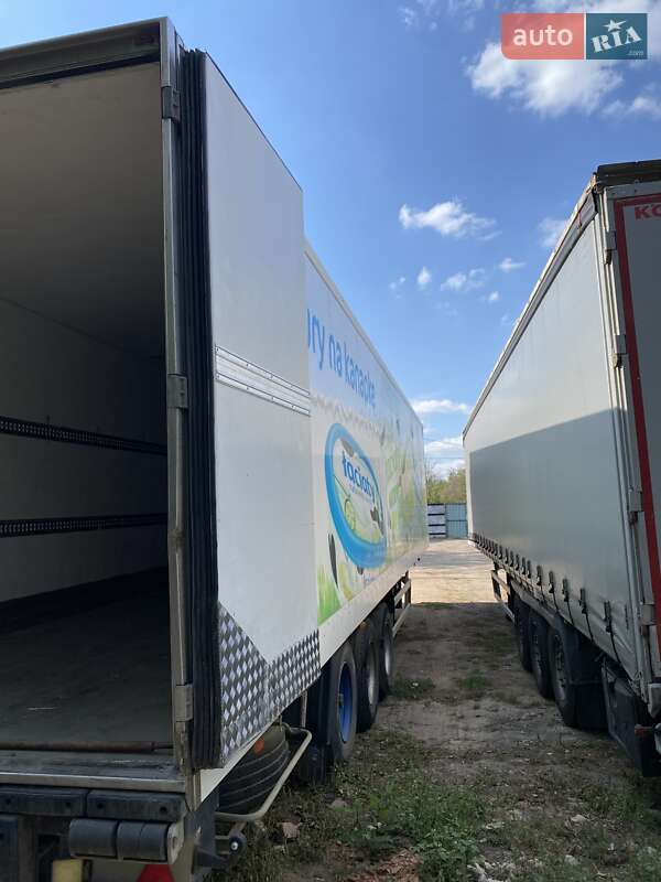 Рефрижератор напівпричіп Lamberet LVFS 2002 в Кривому Розі