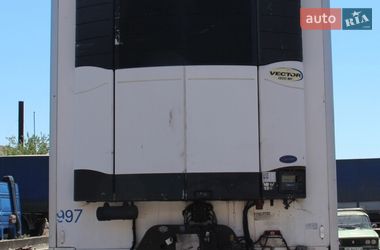 Рефрижератор напівпричіп Lamberet LVFS 2004 в Дніпрі